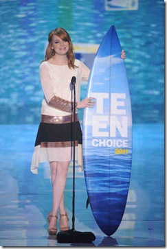 TEEN CHOICE 2011:  Emma Stone presents at the TEEN CHOICE 2011 at the Gibson Amphitheater, Universal City, CA.  TEEN CHOICE 2011 airs Sunday, Aug.7  (8:00-10:00 PM ET/PT) on FOX.