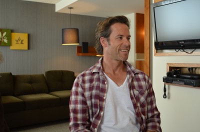 Guy Pearce talks about Lockout and Prometheus