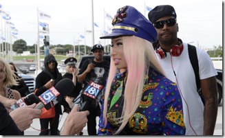 AMERICAN IDOL 12:  Nicki Minaj arrives at the Charlotte Motor Speedway for the taping of AMERICAN IDOL Wednesday, Oct. 3 in Charlotte, NC. CR: Michael Becker / FOX