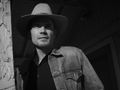 JUSTIFIED -- (Season Premiere, Tuesday, January 7, 10:00 pm e/p) -- Pictured: Timothy Olyphant as Deputy U.S. Marshal Raylan Givens -- CR: Kurt Iswarienko/FX Networks