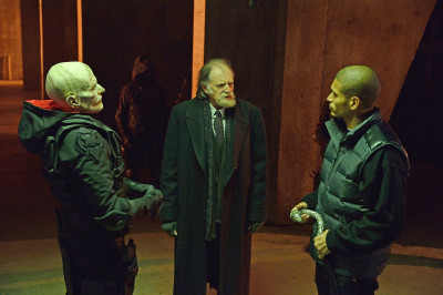 THE STRAIN -- "BK, NY" -- Episode 201 (Airs July 12, 10:00 pm e/p) Pictured: (l-r) Stephen McHattie as Quinlan, Miguel Gomez as Gus Elizade, David Bradley as Abraham Setrakian. CR: Michael Gibson/FX