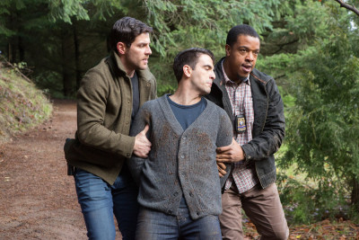 GRIMM -- "Lycanthropia" Episode 514 -- Pictured: (l-r) David Giuntoli as Nick Burkhardt, Russell Hornsby as Hank Griffin -- (Photo by: Scott Green/NBC)