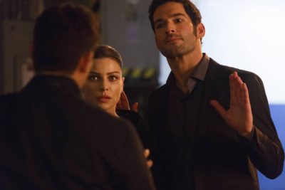 LUCIFER: L-R: Lauren German and Tom Ellis in the "Take Me Back To Hell" season finale episode of LUCIFER airing Monday, April 25 (9:01-10:00 PM ET/PT) on FOX. ©2016 Fox Broadcasting Co. CR: Michael Courtney/FOX