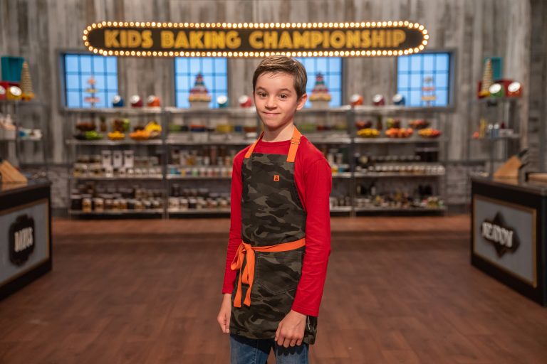 Misha Jones Bakes His Way to the Kids Baking Championship – EclipseMagazine